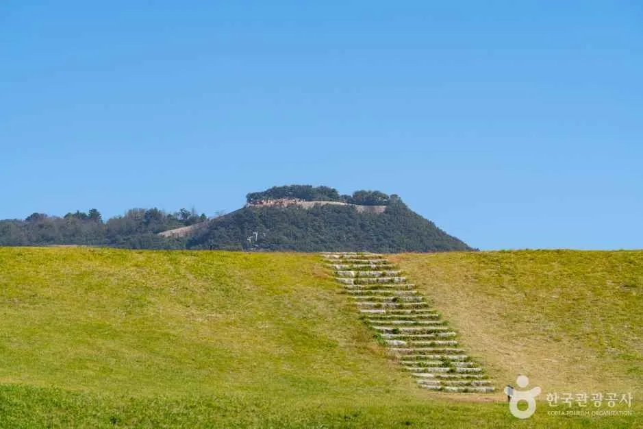 경남_김해_분산성_외부_9.JPG