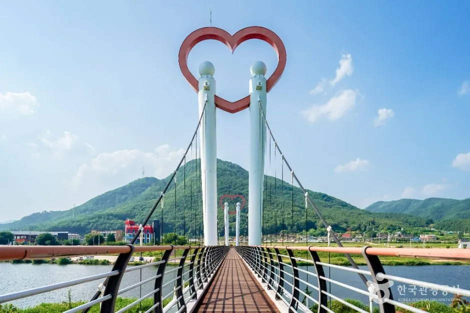군위_위천수변테마공원 (3)