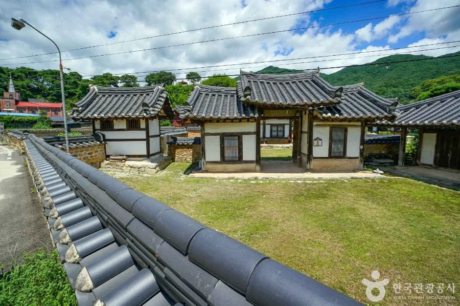 경남_거창_서간소루_외부_1.JPG