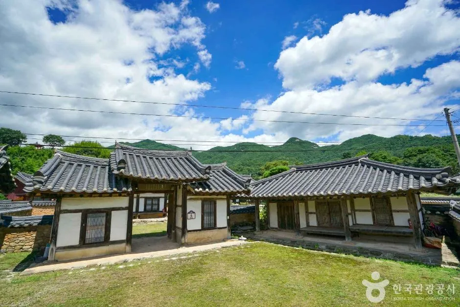 경남_거창_서간소루_외부_2.JPG