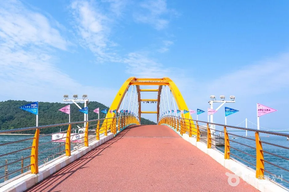 전남_고흥_녹동항 바다정원_외부_3.jpg