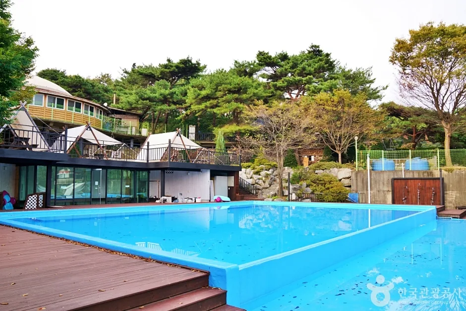 충북_괴산_보광산관광농원_외부_4.jpg