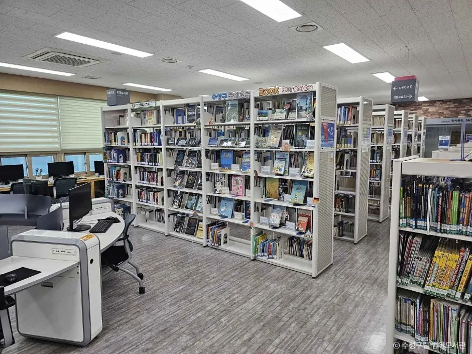 수성구립 범어도서관 (9)
