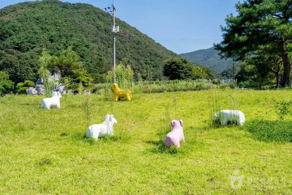 충남_청양_알품스공원_외부_2.jpg