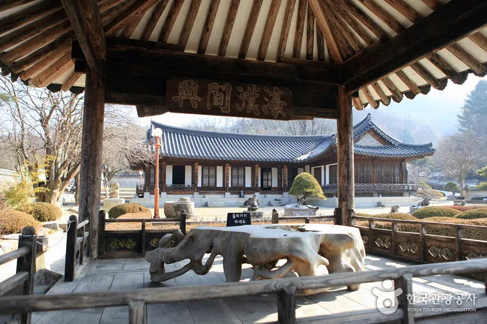 ‘직지’의 고장이자 쉼과 여유의 휴양지