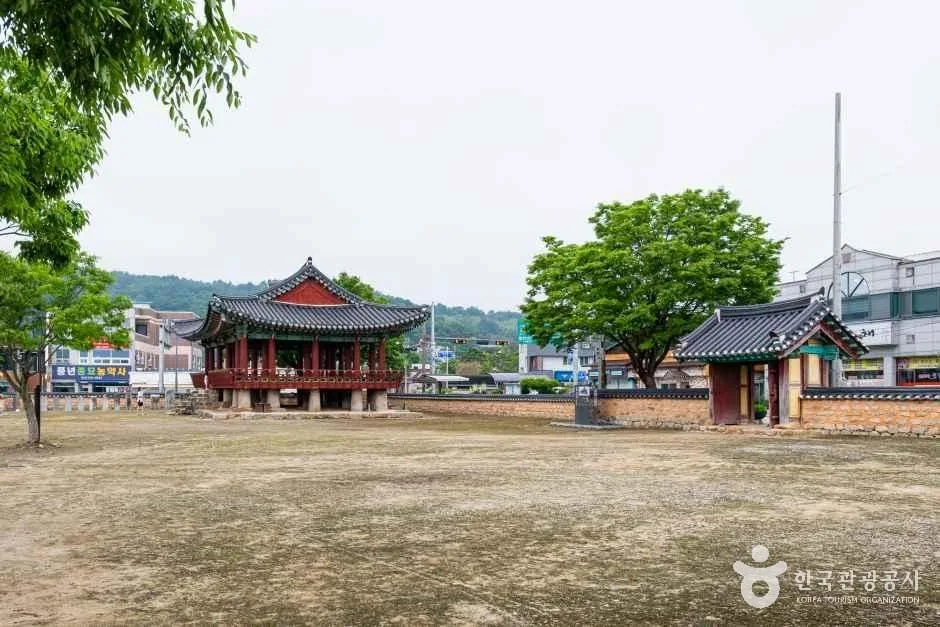 전북_정읍_정읍 피향정_외부_3.jpg