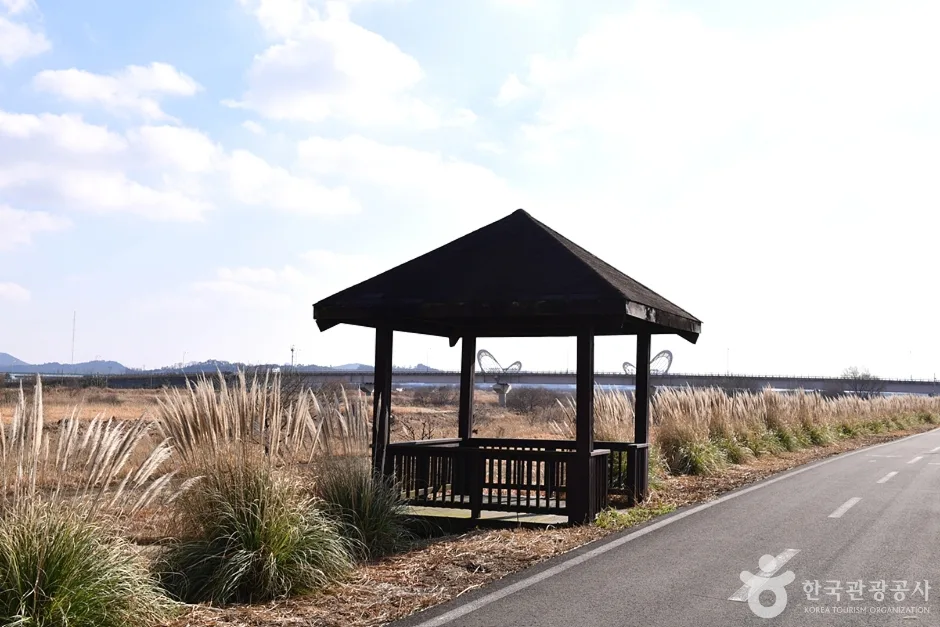 전남광주_함평_함평천수변공원_외부_1.jpg