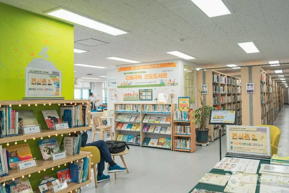 용산_서울특별시교육청 용산도서관 (4)