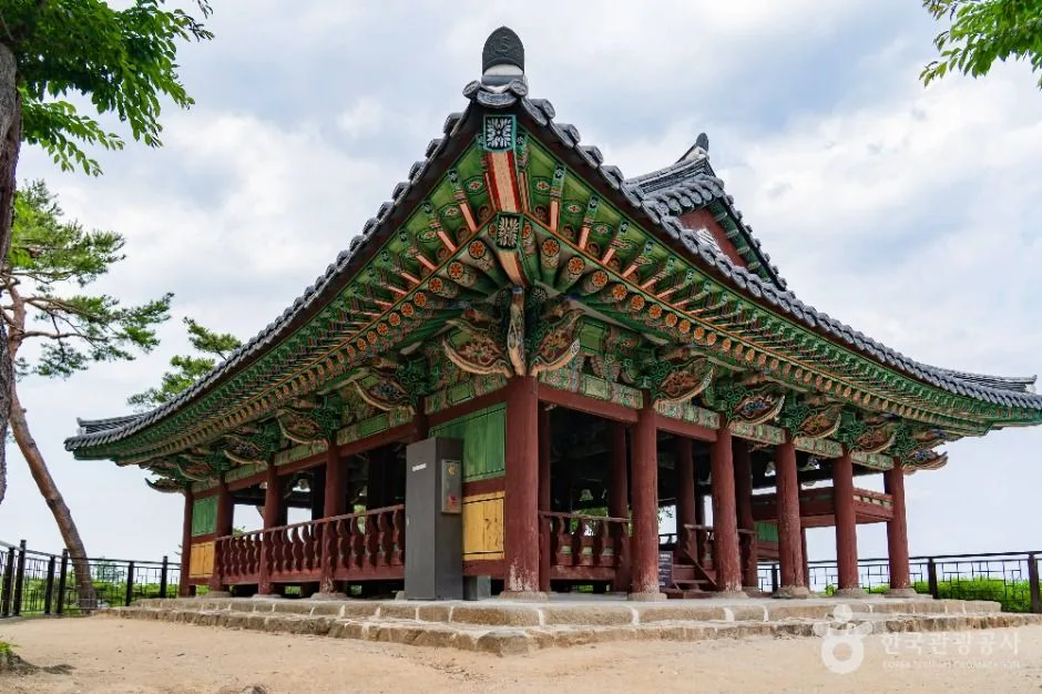 배움에서 풍류로, 옛 선비를 따라가는 강릉 여행_강원_강릉_경포대_3.jpg