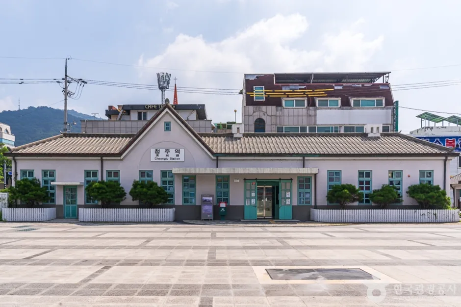 충북_청주_옛청주역사공원_내부_1.jpg