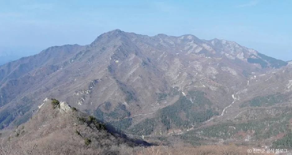 덕태산