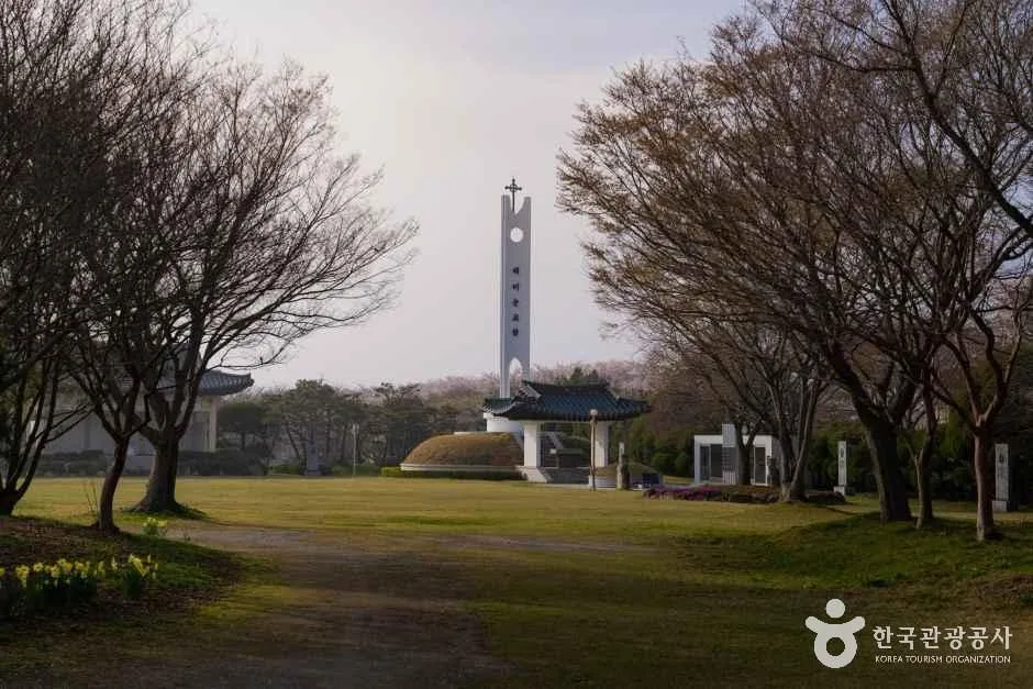 충남_서산_해미국제성지_외부_4.jpg