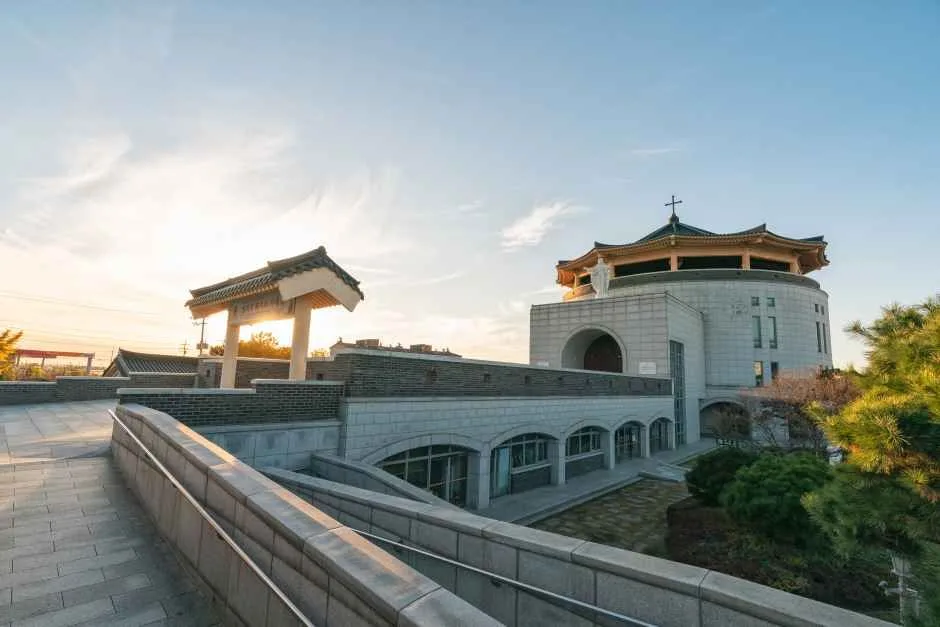 충남_서산_해미국제성지_외부_3.jpg