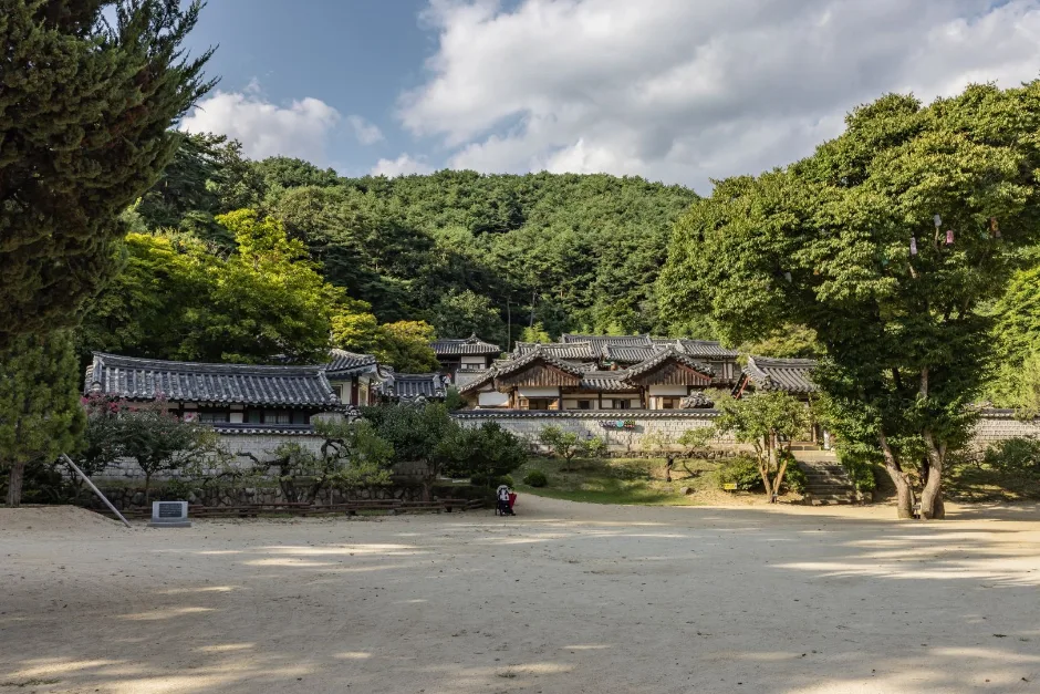 경북_안동_도산서원_외부_3.JPG