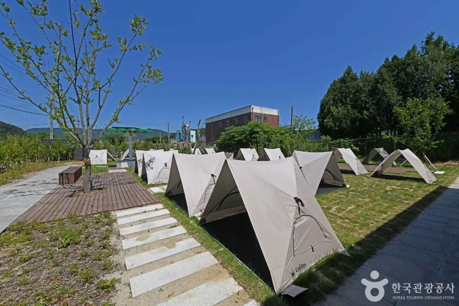 충남_논산_연산문화창고_내부_3.jpg