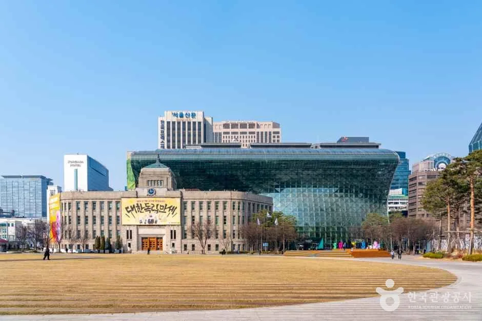 서울_중구_내 친구 서울 서울갤러리_외부.png