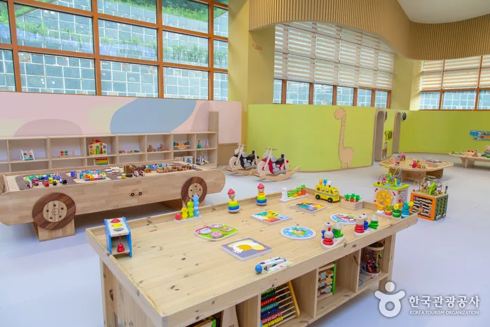 춘천시립도서관(장난감도서관) 4