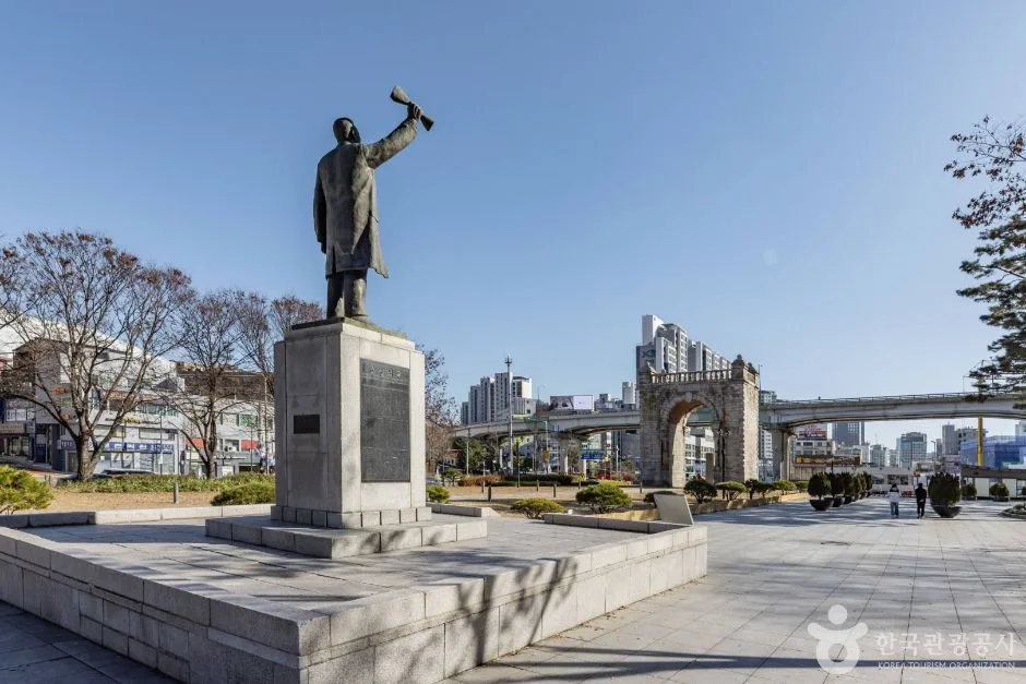 서울서대문_송재서재필선생상 (5)