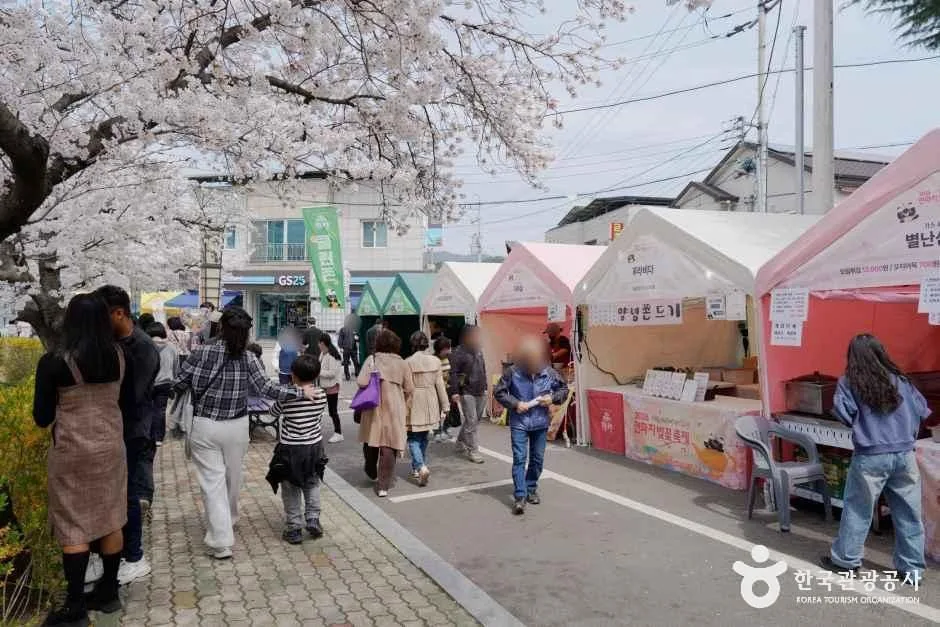 경북_김천_교동 연화지_외부_3.jpg