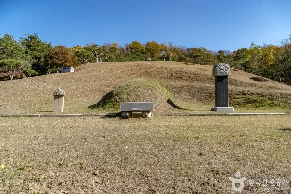 둔촌이집묘역 (3)