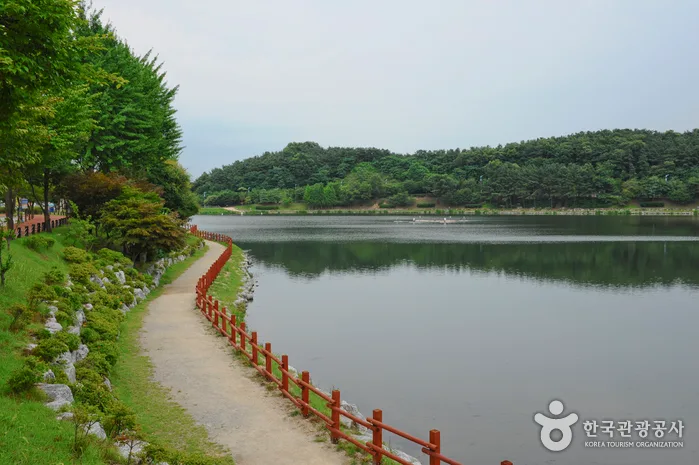 도자기와 쌀, 온천을 모두 만나는 건강힐링여행