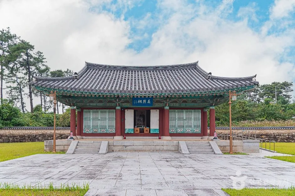 구파백정기의사기념관