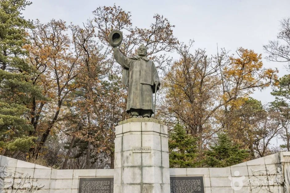 서울광진_고하송진우선생동상 (3)
