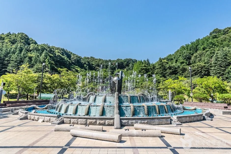 경북_김천_직지문화공원_외부_5.jpg