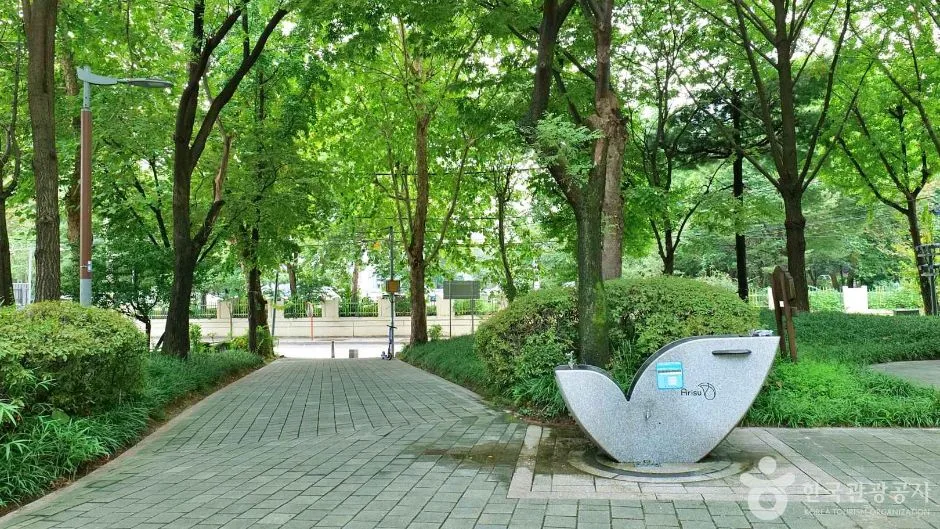 강남구_신사공원 (2)