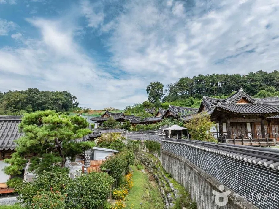 충북_청주_오창 미래지 한옥마을_2769810 (7)