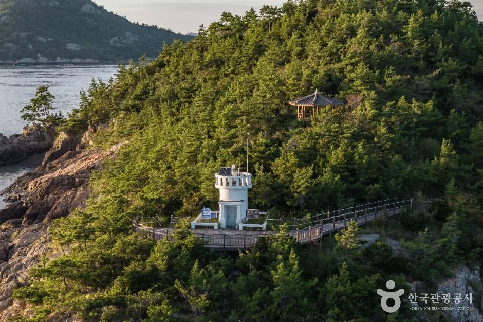 신안_서근등대 (5)