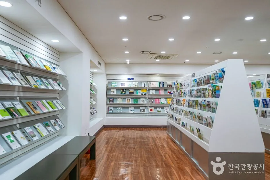 서울_한국잡지박물관 (1)
