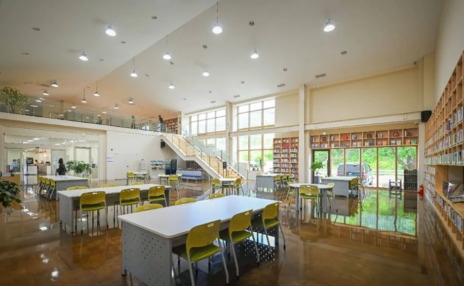진주 K-기업가정신 전문도서관2