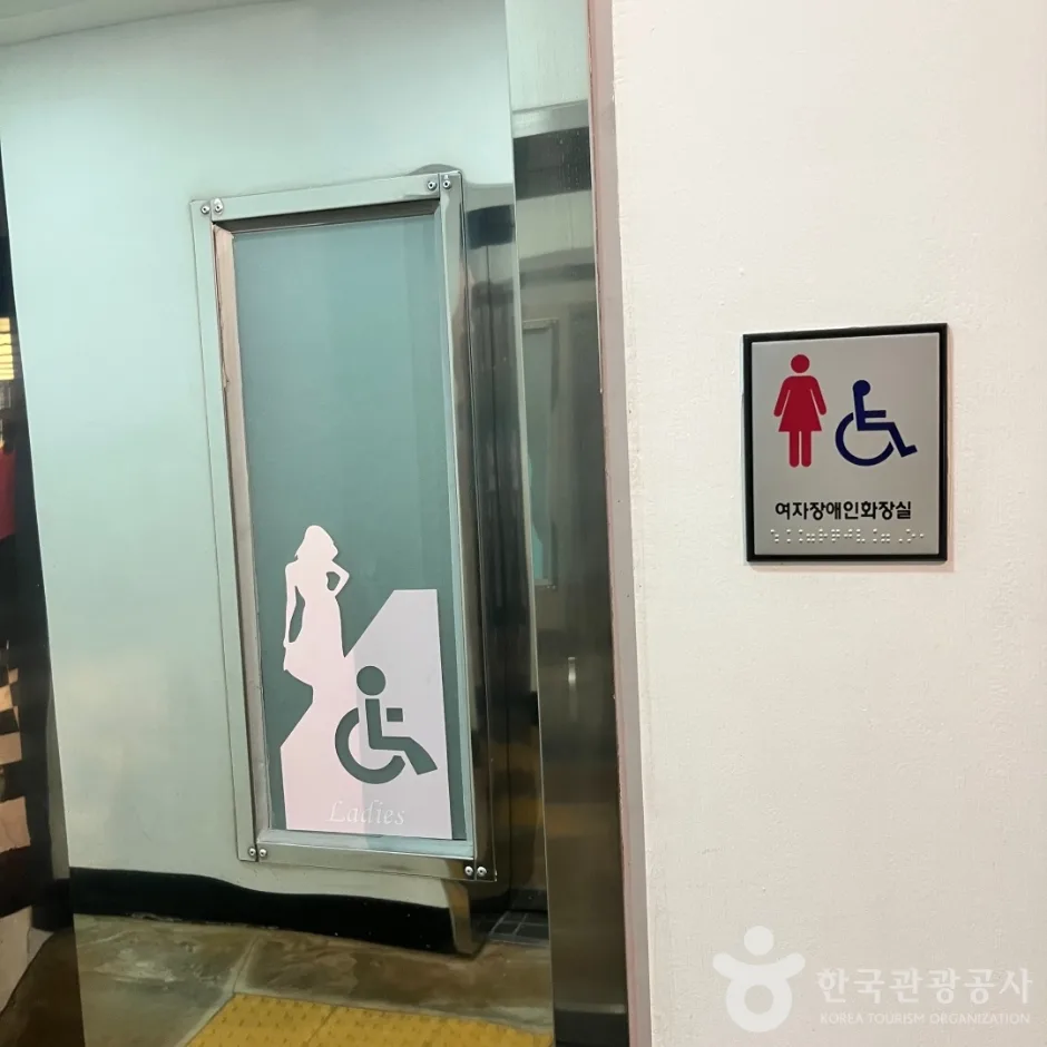 마크트할레_8