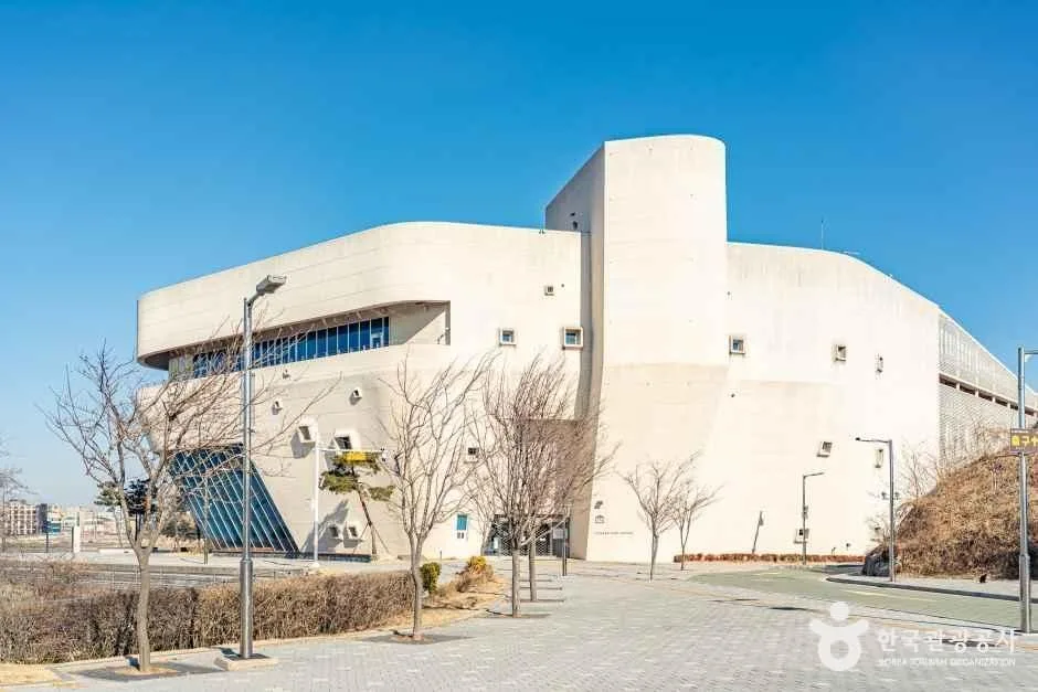 시흥_오이도기념공원 (12).jpg