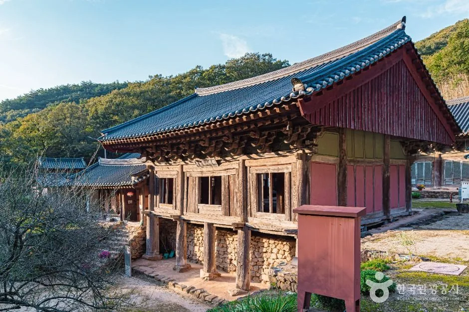 완주_화암사 우화루 (4)