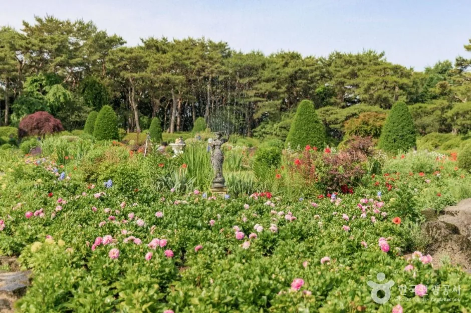 경기_파주_벽초지수목원_외부_6.jpg