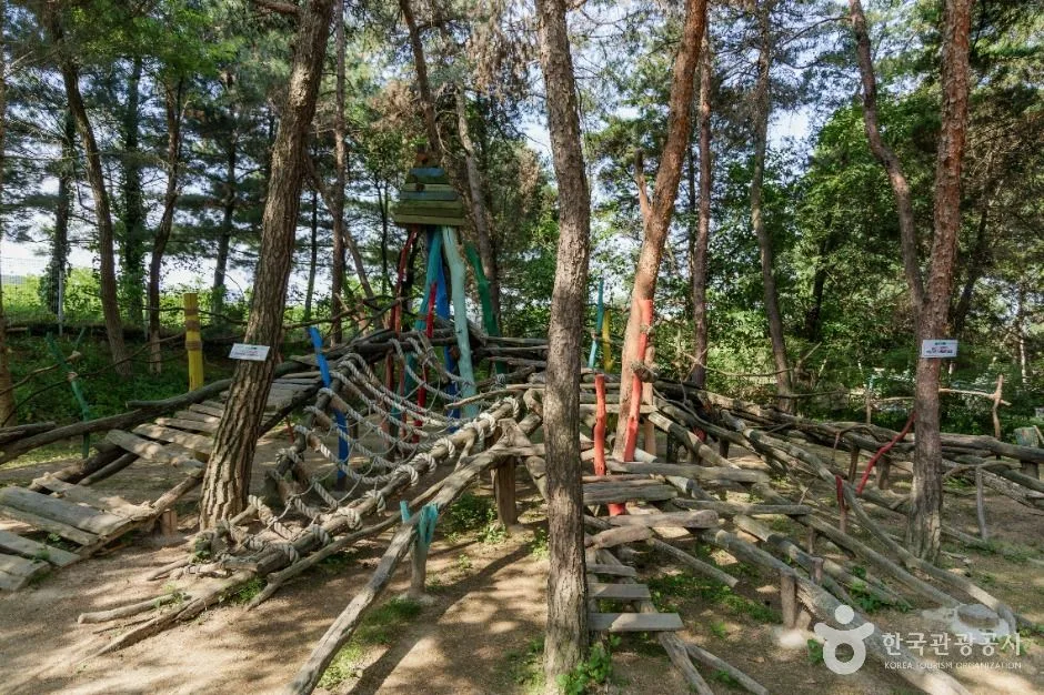 경기_파주_벽초지수목원_외부_2.jpg