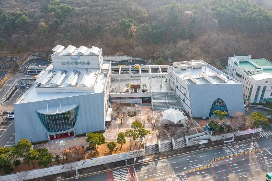 포천_포천 반월아트홀 (1)