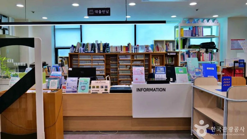 서울_은평_응암정보도서관 (4)