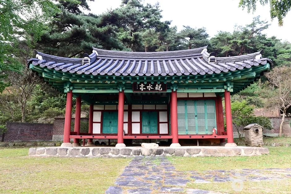 장성 관수정