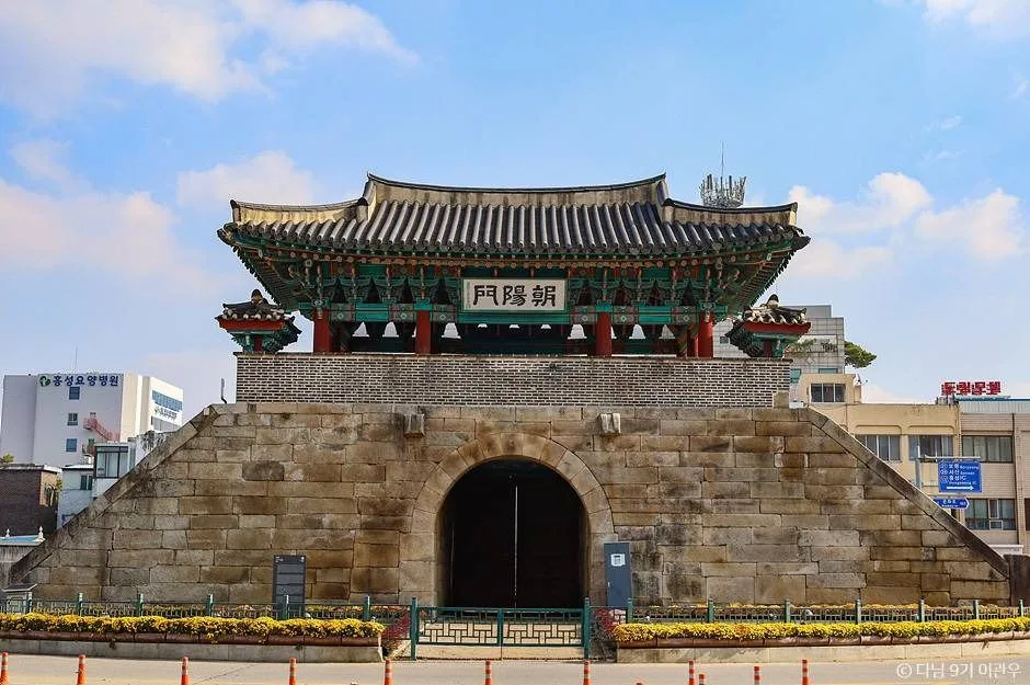 충남_홍성_홍성 홍주읍성_홍화문전경_02-2.jpg