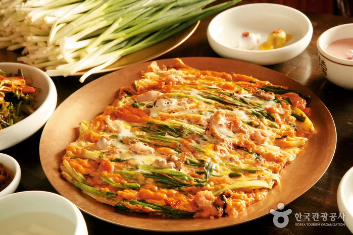 온천욕 뒤 곰장어와 파전으로 몸보신