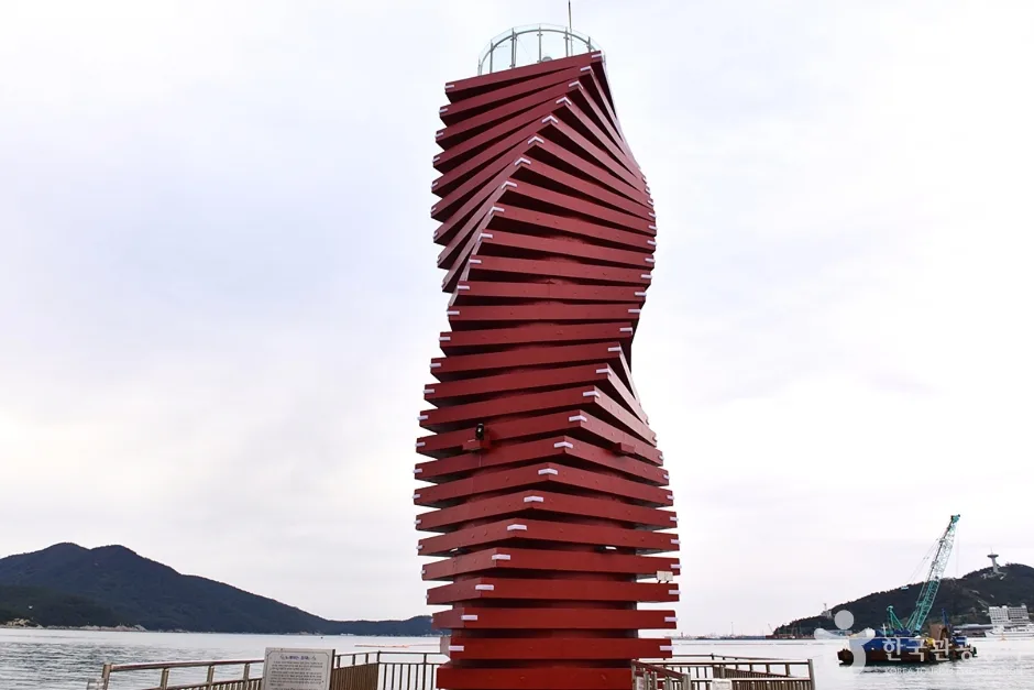 전남_완도_씨월드방파제 등대 (9)