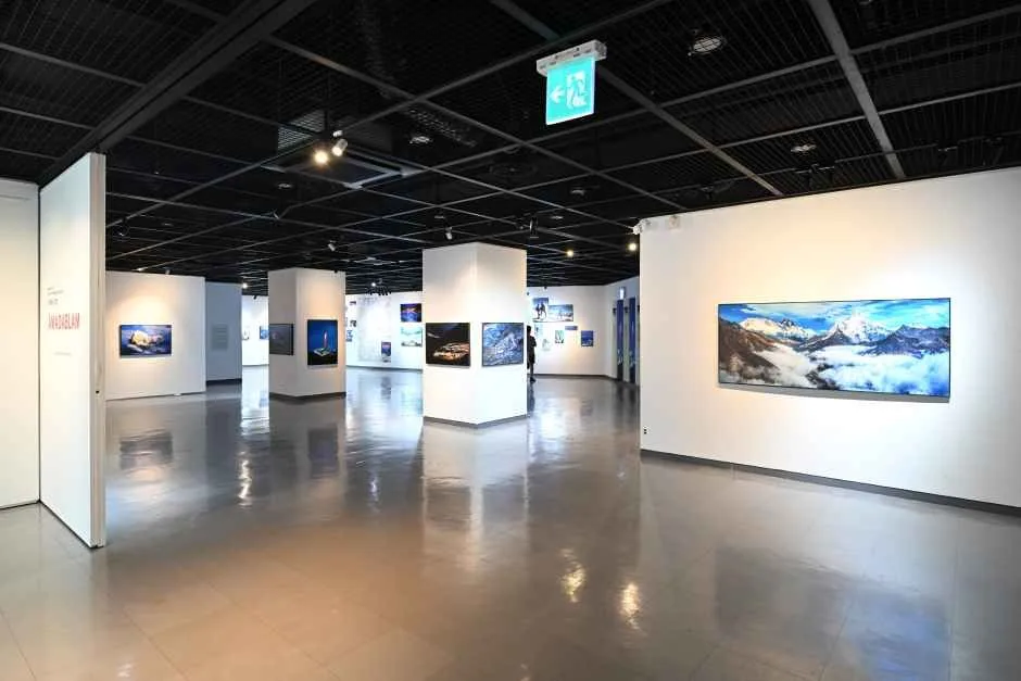 진주_경상남도문화예술회관 (8).JPG