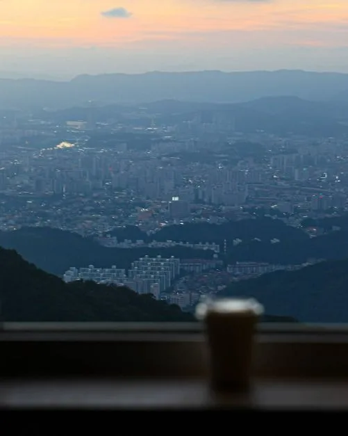 식장산 정상쉼터 (10)