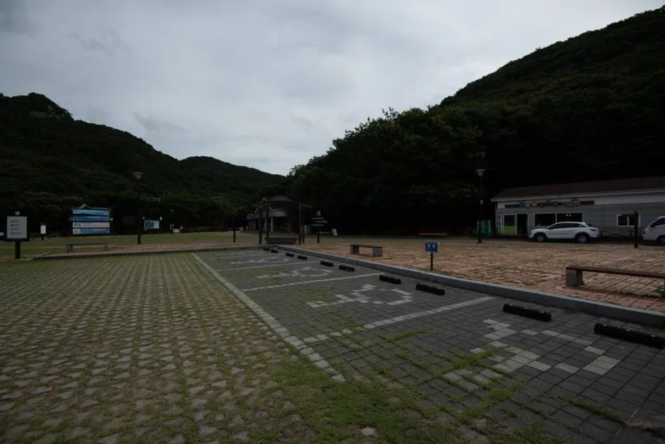 직소폭포_장애인 주차장 (2)