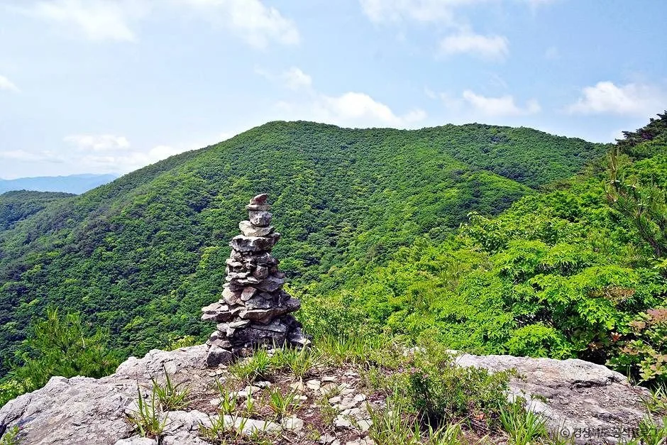 단석산