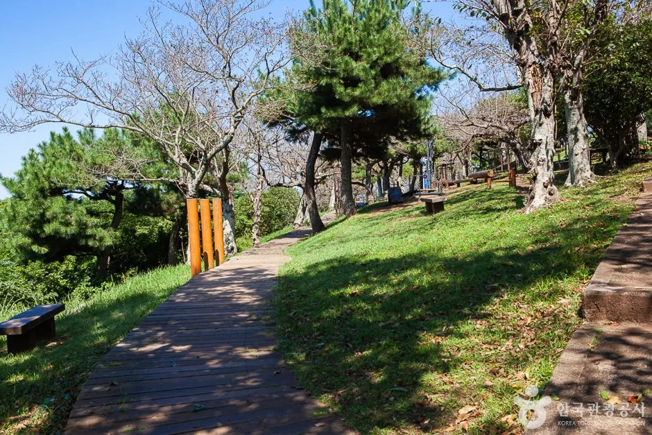 제주_사라봉_망향정.jpg