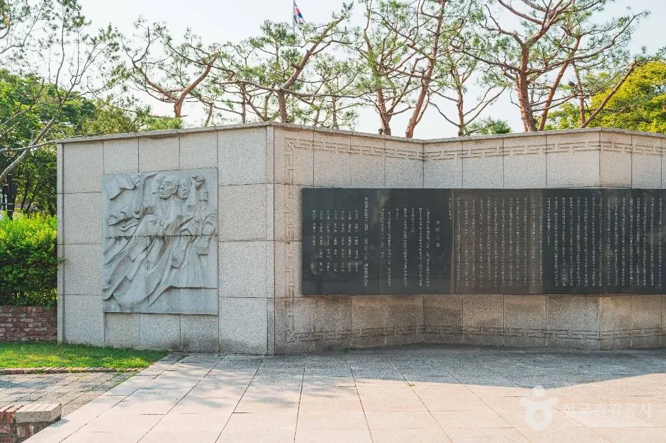 서울_3.1독립선언기념탑 (5)